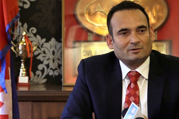 प्रदीप अधिकारी थुनामै रहने